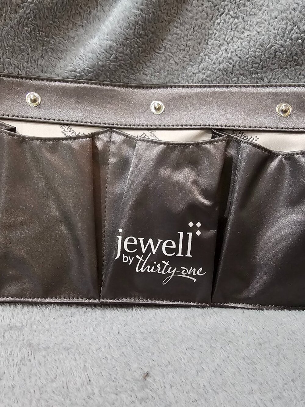 Thirty-One Jewell Triple Slit Pocket City Charcoal NWT